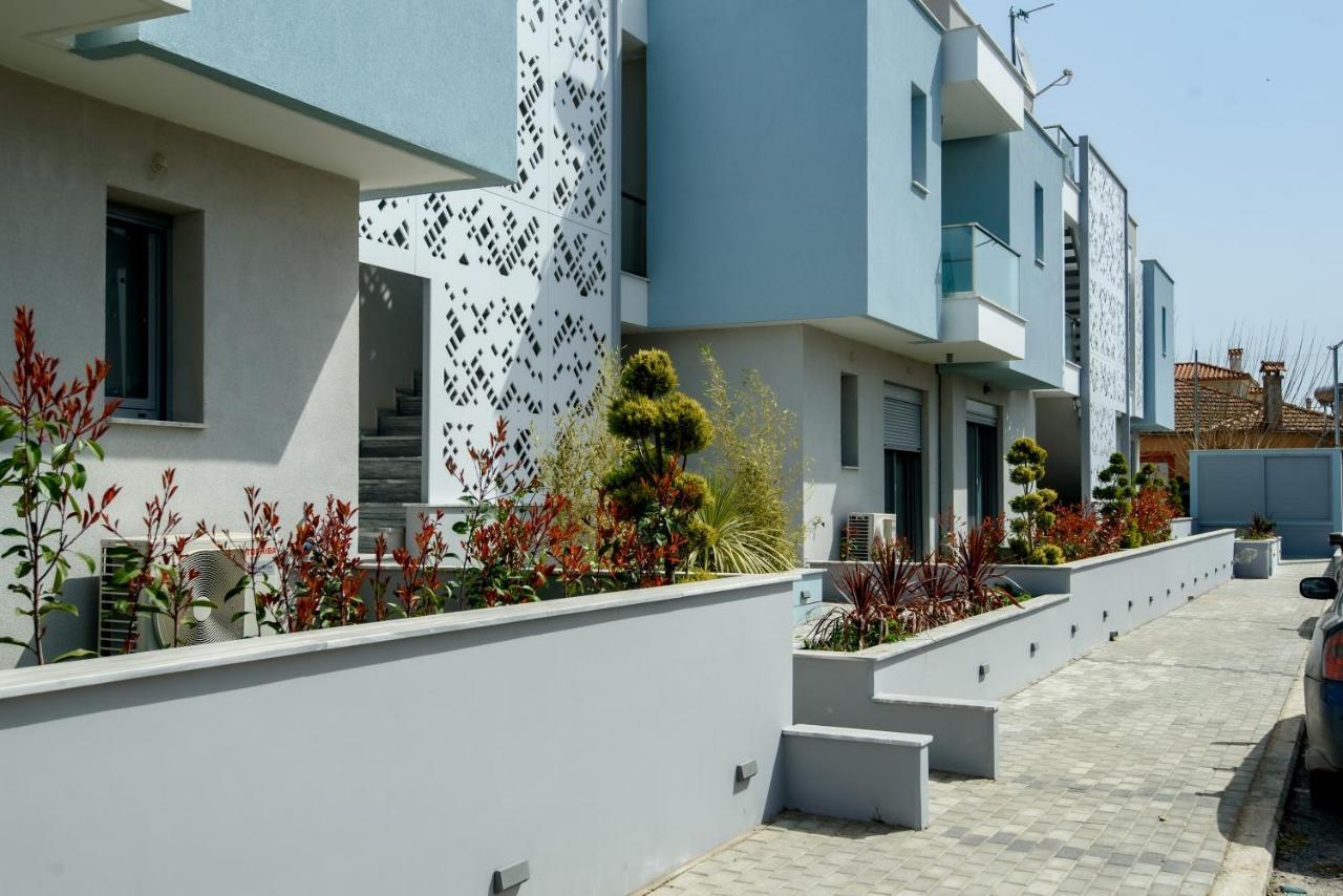 Itaka Studio Apartments - Halkidiki Suites Com Nikiti  Extérieur photo