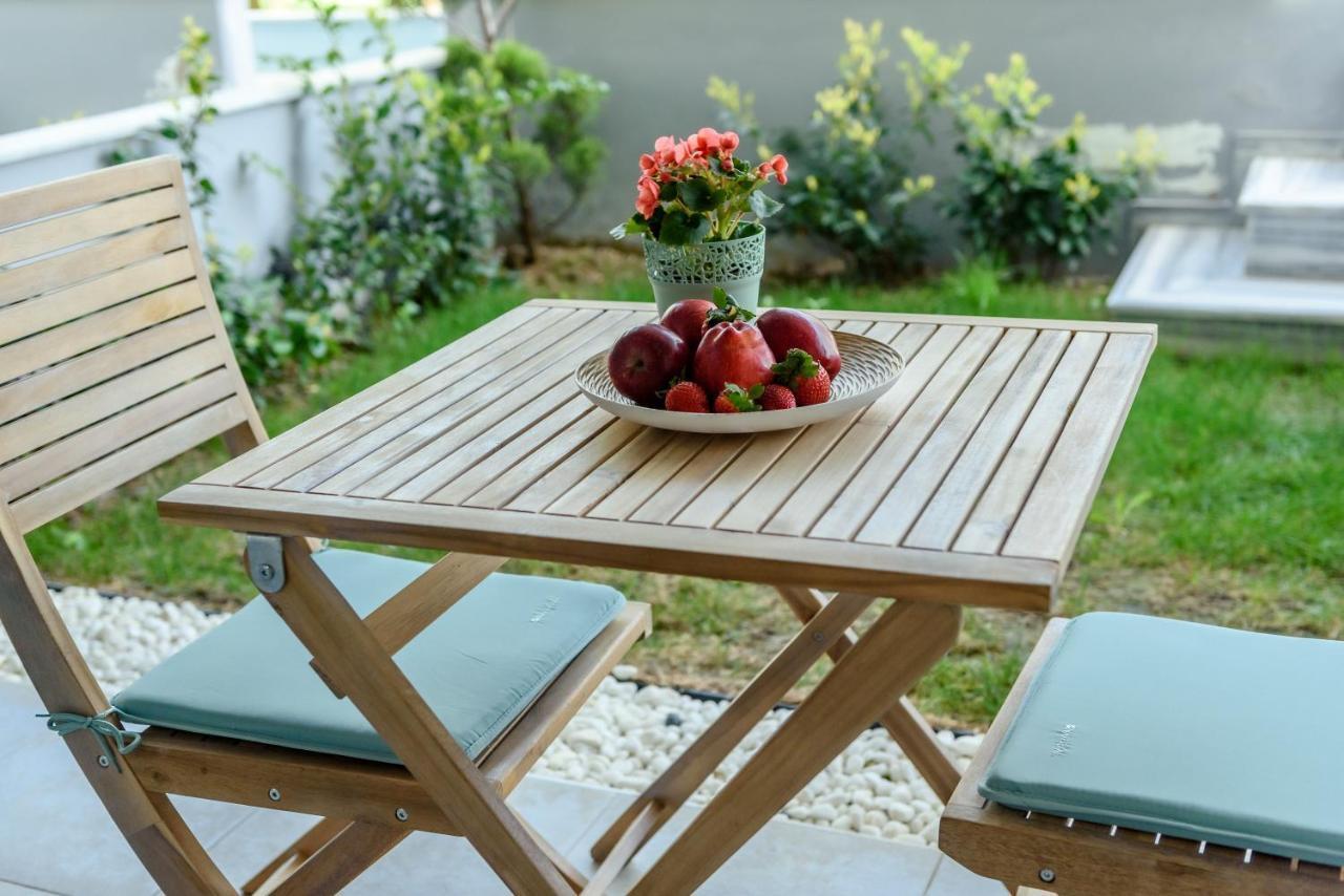 Itaka Studio Apartments - Halkidiki Suites Com Nikiti  Extérieur photo