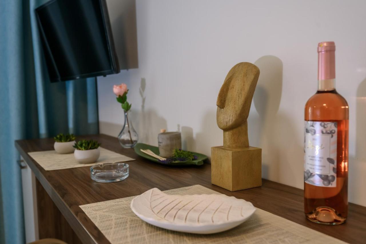 Itaka Studio Apartments - Halkidiki Suites Com Nikiti  Extérieur photo